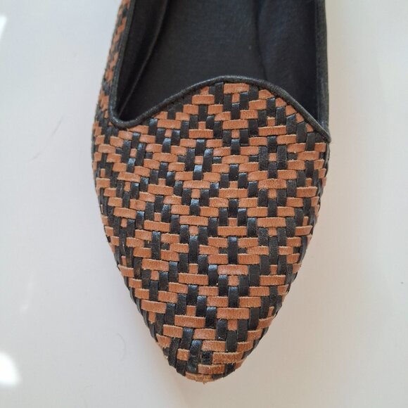 Elliot Lucca Women's Leather Black & Tan Woven Classic Loafers Size 8.5 - Picture 4 of 8